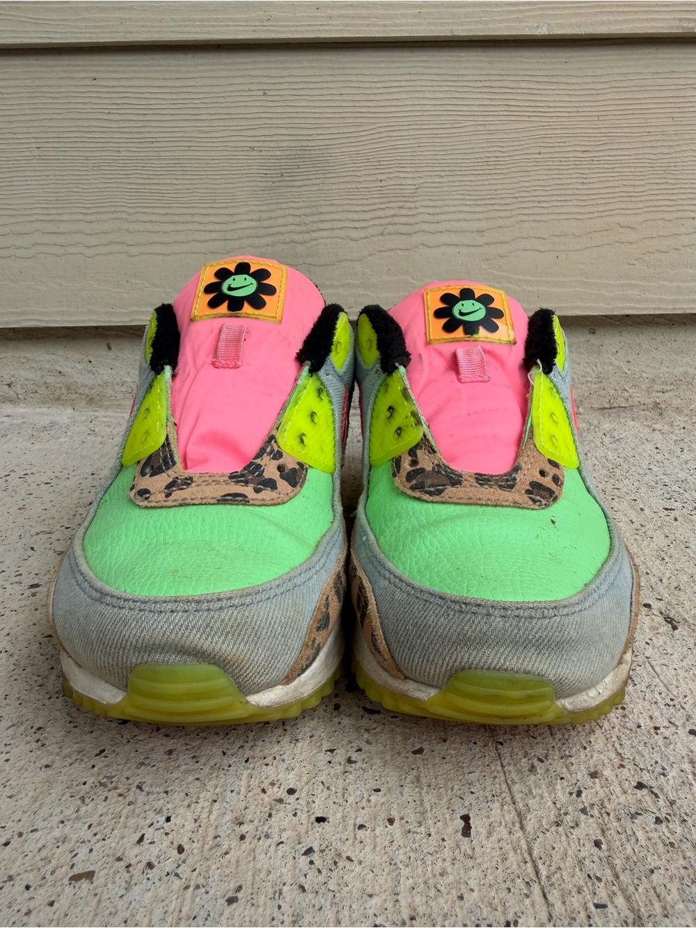 Nike Air Max 90 LX Illusion Green Denim Leopard Womens Size 9 CW3499 - Picture 2 of 12